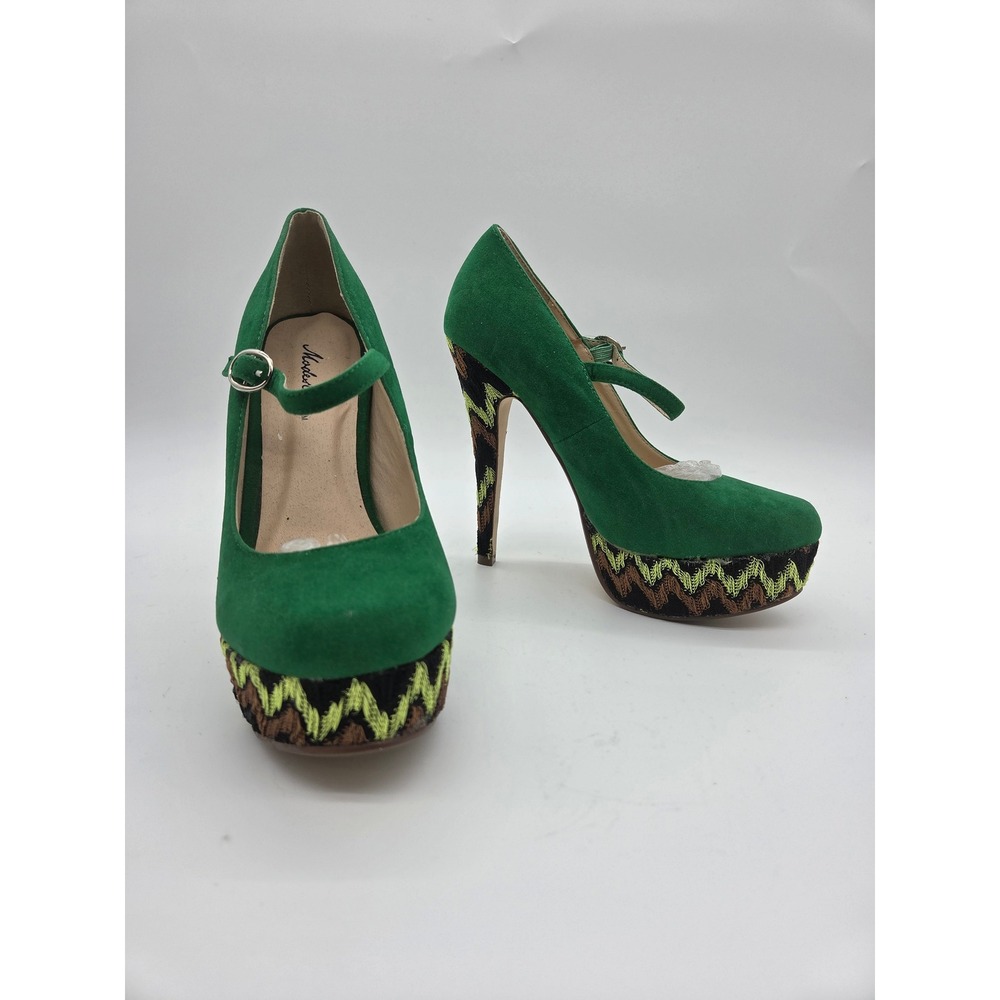Modesta Mary Jane Platform Heels 6.5 Green Embroidered Zig Zag Womens‎ Pumps